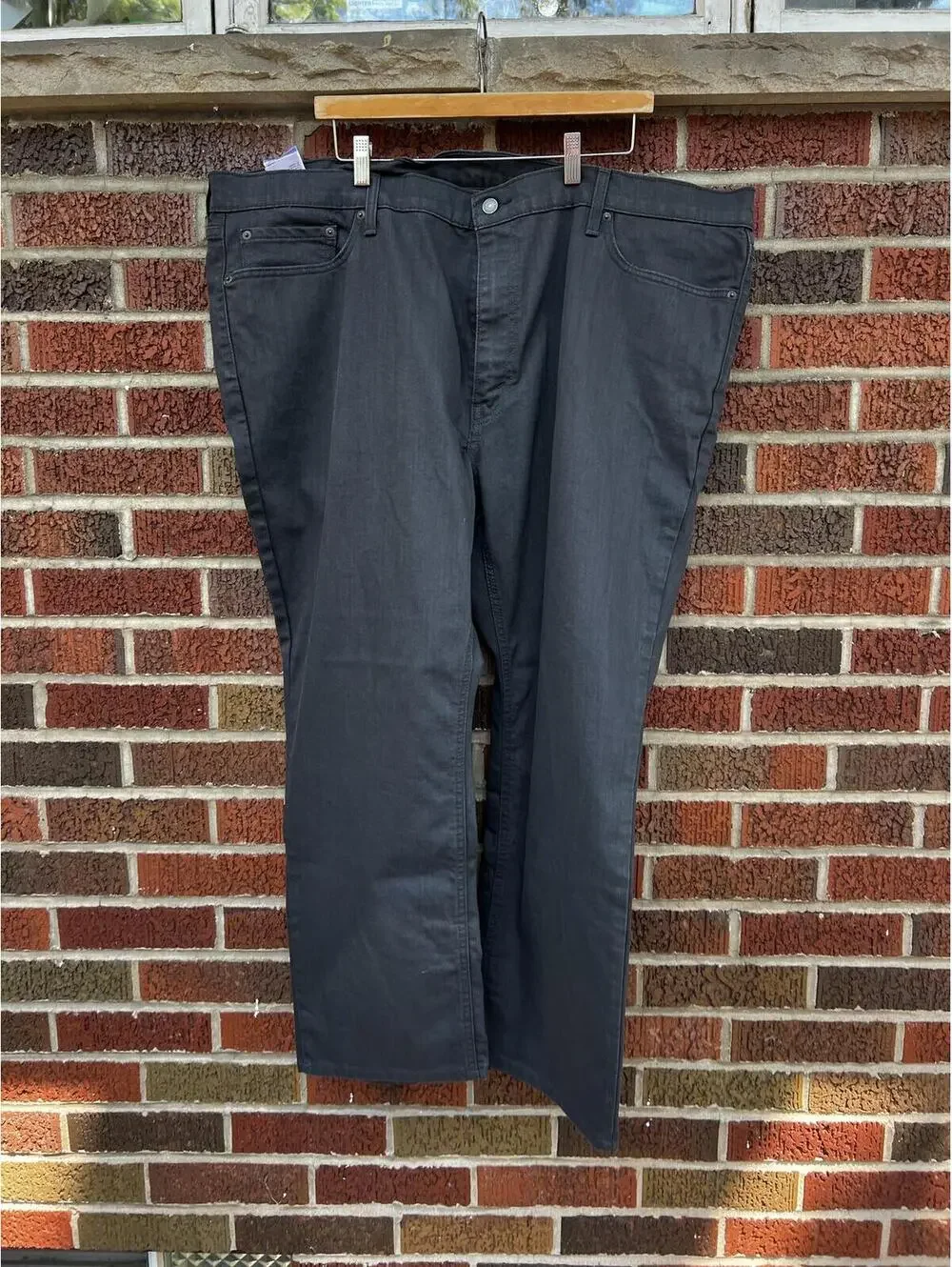 Levi’s Off Black Straight Fit Jeans